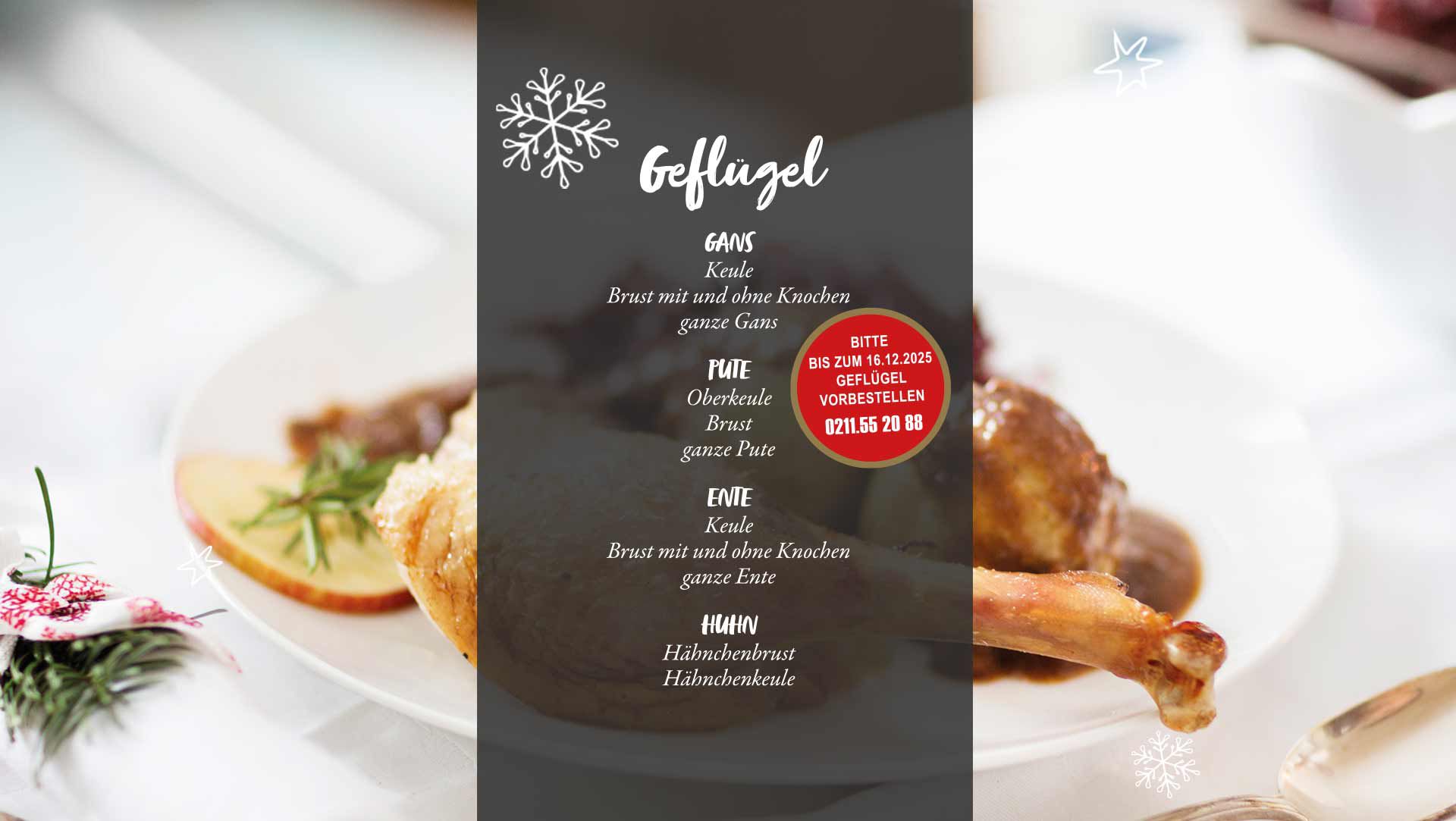 Teller mit Gänsekeule, serviert mit Apfelrotkohl. 